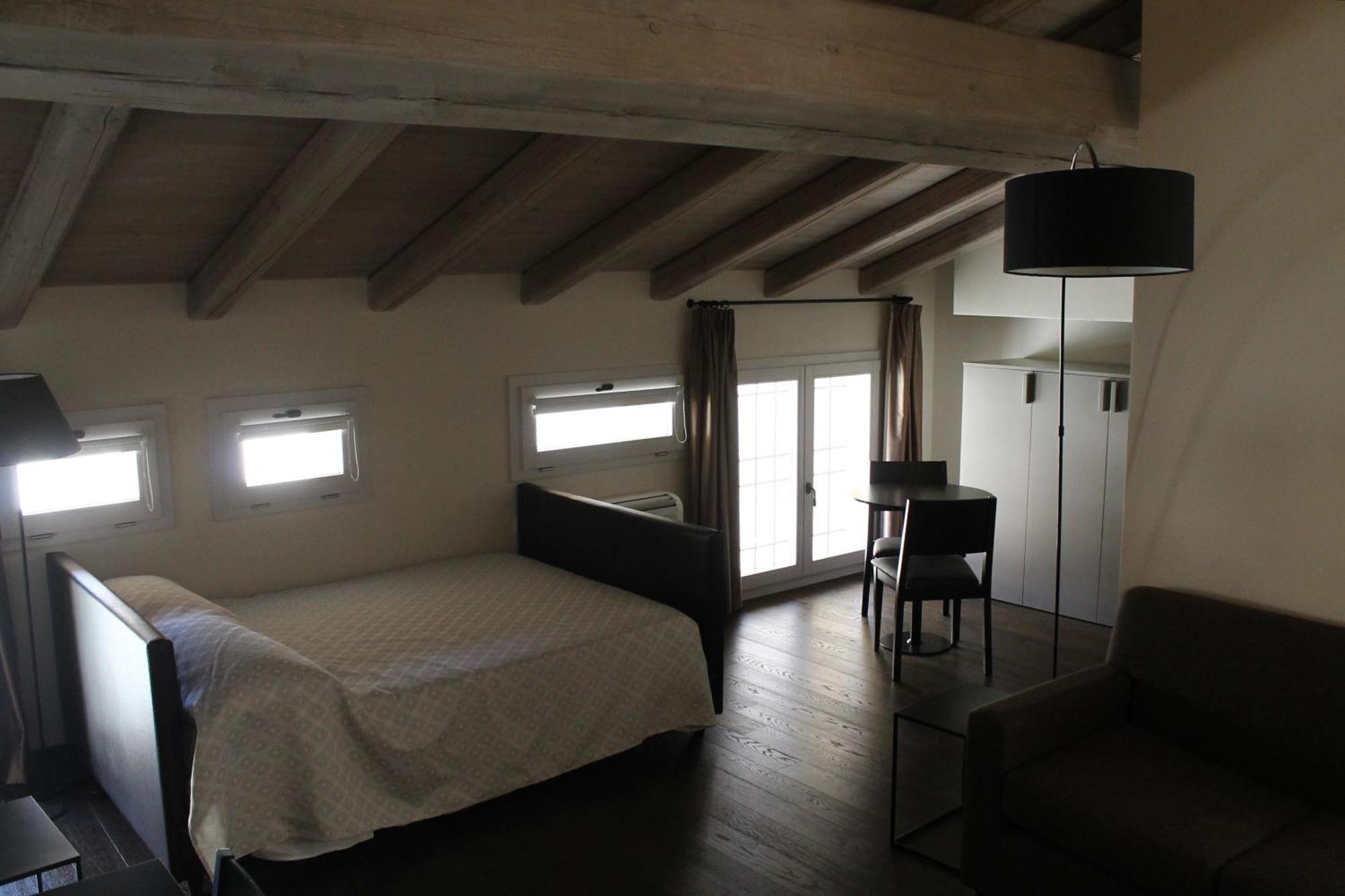 Palazzo De' Rossi Hotel Sasso Marconi